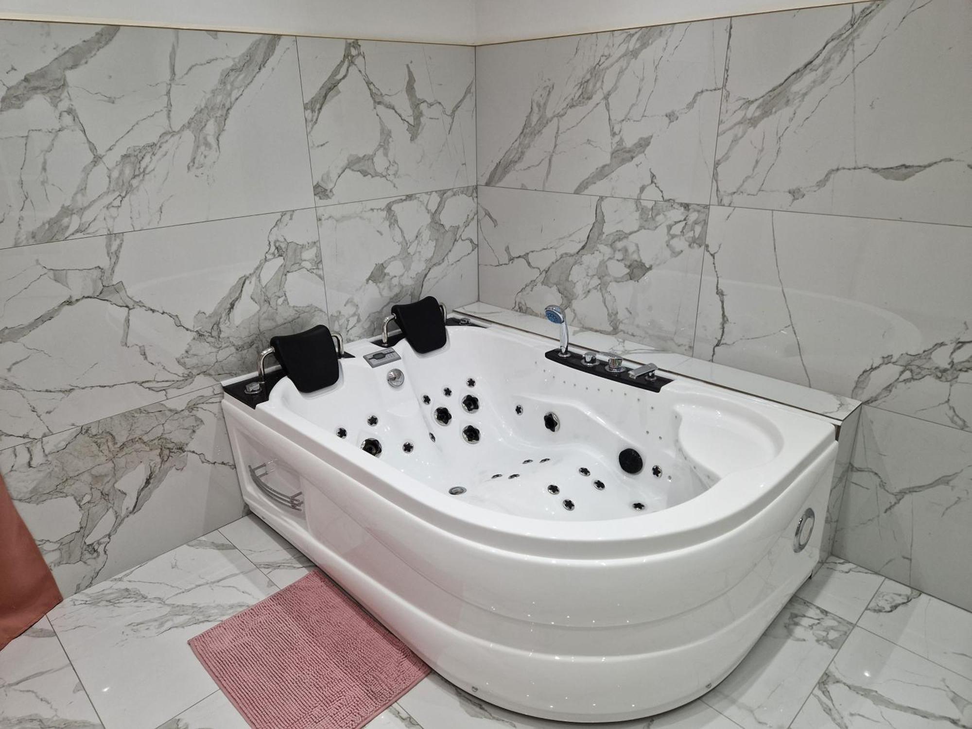 Maison Chic Avec Jacuzzi Nogent Sur Oise Yaospa60 Eksteriør bilde